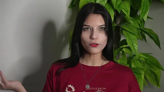 Snapshot of CaroylnPaiva chatting on February 2026 11:52:01 AM CaroylnPaiva online show from February 2026 11:52:01 AM