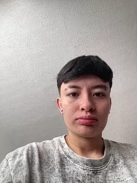 Tomnico 19 online show from March 2026 03:29:02 PM