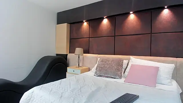 Snapshot of NatashaSanchez chatting on February 2026 02:18:01 PM NatashaSanchez online show from February 2026 02:18:01 PM