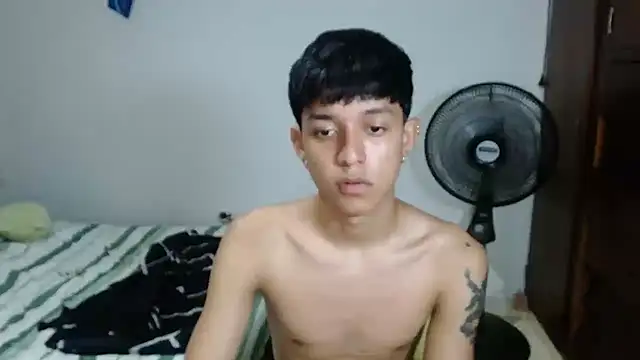 Snapshot of cute_jisus chatting on March 2026 12:06:02 AM cute jisus online show from March 2026 12:06:02 AM