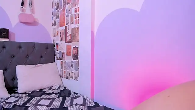 violeta blaze1 online show from June 2026 09:59:01 AM