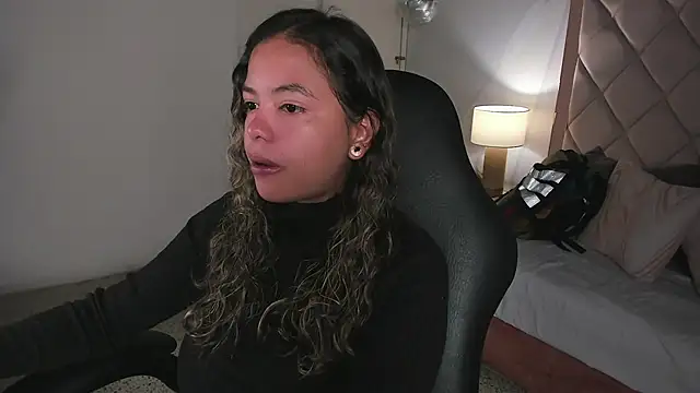 dulce lyraa1 online show from March 2026 04:29:01 AM