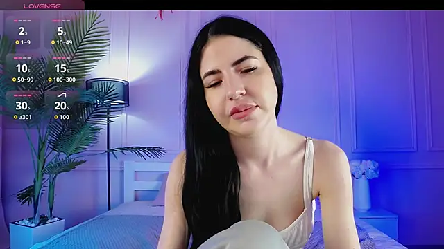 Snapshot of EmilyRamsey chatting on April 2026 08:20:02 PM EmilyRamsey online show from April 2026 08:20:02 PM