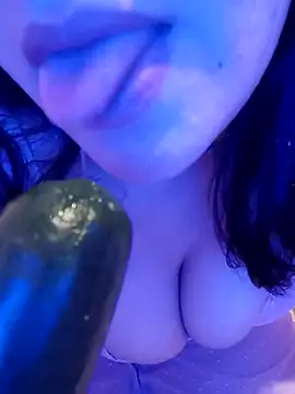 Snapshot of Lona_Hot chatting on April 2026 06:16:01 PM Lona Hot online show from April 2026 06:16:01 PM