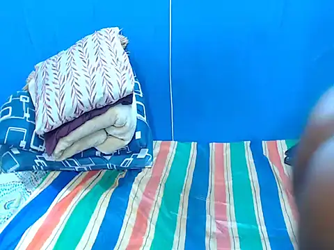 DARKTEMPTATION46XX online show from April 2026 03:05:01 AM