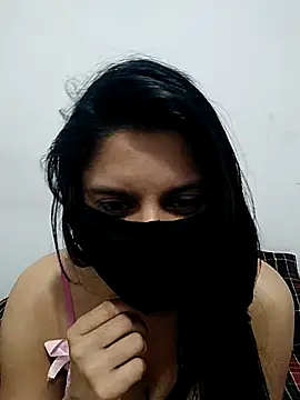 Sonakshi kumari online show from March 2026 09:43:02 PM