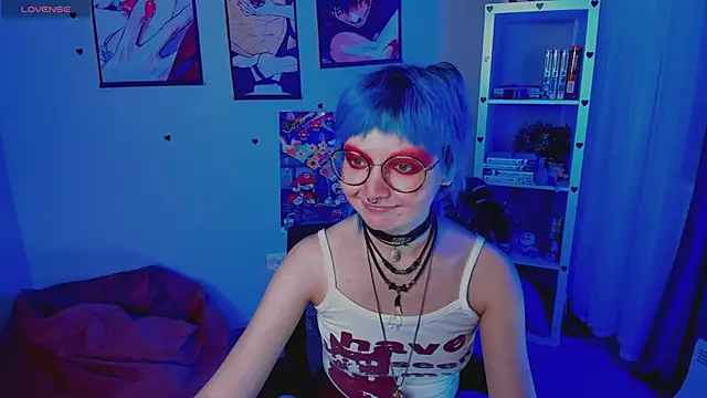 Snapshot of powderofgun chatting on May 2026 08:07:01 PM powderofgun online show from May 2026 08:07:01 PM