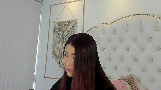 Snapshot of Sara_funy chatting on May 2026 11:37:01 AM Sara funy online show from May 2026 11:37:01 AM