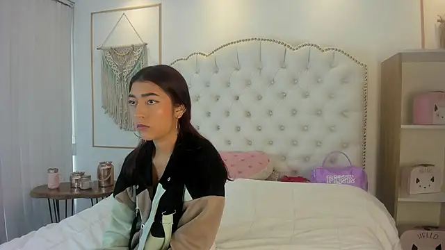 Snapshot of Sara_funy chatting on May 2026 11:38:01 AM Sara funy online show from May 2026 11:38:01 AM