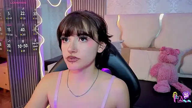 Cloee tay1 online show from June 2026 03:06:02 PM