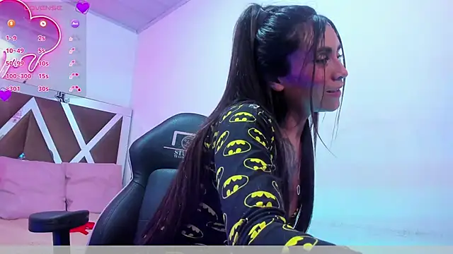 Snapshot of LINDSAY_TAY chatting on March 2026 05:08:02 AM LINDSAY TAY online show from March 2026 05:08:02 AM