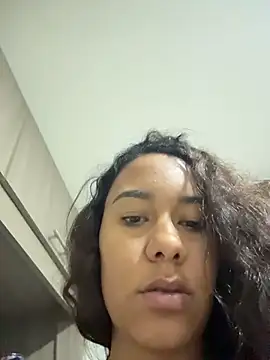 Snapshot of KarinaGrant chatting on March 2026 10:27:02 PM KarinaGrant online show from March 2026 10:27:02 PM