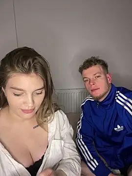 Dencchikk22 online show from March 2026 11:19:01 PM