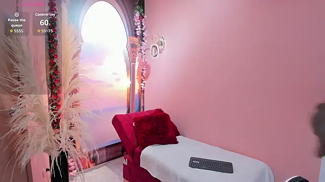 Madam Dalila online show from March 2026 11:43:02 AM