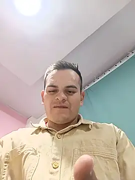 Edwin Q online show from June 2026 03:42:02 AM
