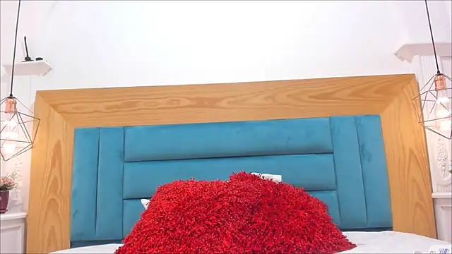 Nikol Lopez  online show from May 2026 03:35:01 AM