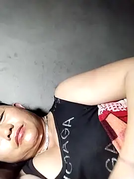 Lucie Fuzk online show from March 2026 04:44:02 PM