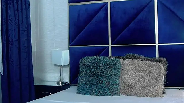 Snapshot of AmberDiamont chatting on April 2026 07:03:02 PM AmberDiamont online show from April 2026 07:03:02 PM