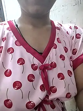 Snapshot of Hey__honey chatting on April 2026 10:05:01 AM Hey honey online show from April 2026 10:05:01 AM