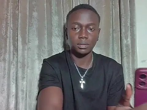 Snapshot of darkerberryguy chatting on March 2026 05:08:02 AM darkerberryguy online show from March 2026 05:08:02 AM