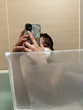 taro0410 online show from February 2026 02:07:02 PM