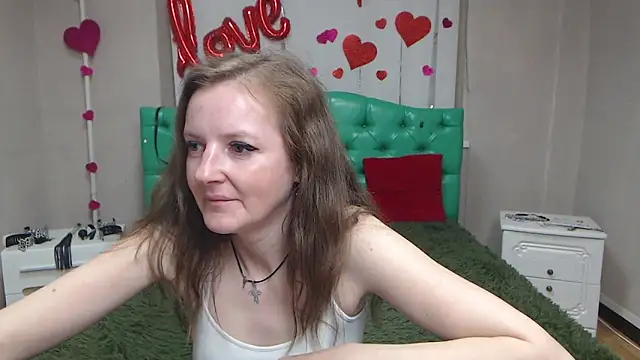 Snapshot of MeganPirs chatting on May 2026 01:56:01 AM MeganPirs online show from May 2026 01:56:01 AM