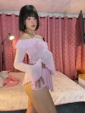 AitanaJhons  online show from April 2026 10:49:02 AM