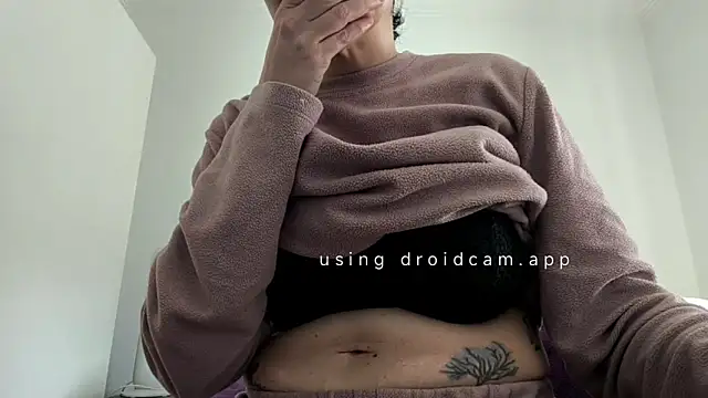 MinaMask online show from March 2026 01:49:01 PM