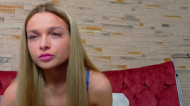 LannaSkyy online show from March 2026 08:38:01 PM