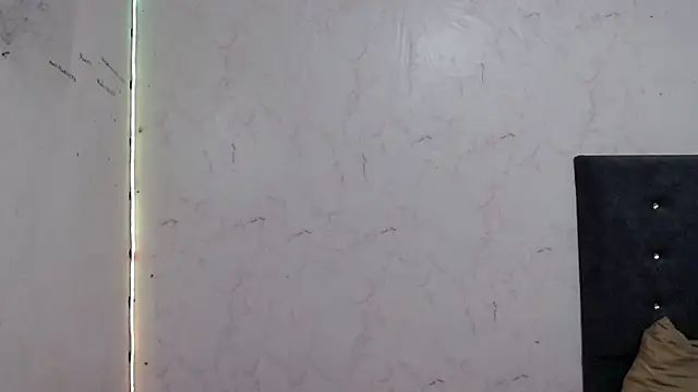 Snapshot of DULCETENTACIONTS chatting on February 2026 10:21:01 PM DULCETENTACIONTS online show from February 2026 10:21:01 PM