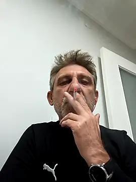 arelll34 online show from April 2026 09:12:01 PM