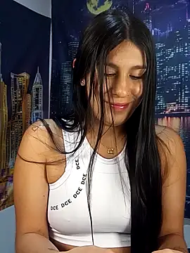 charlottte wh online show from April 2026 06:29:02 AM