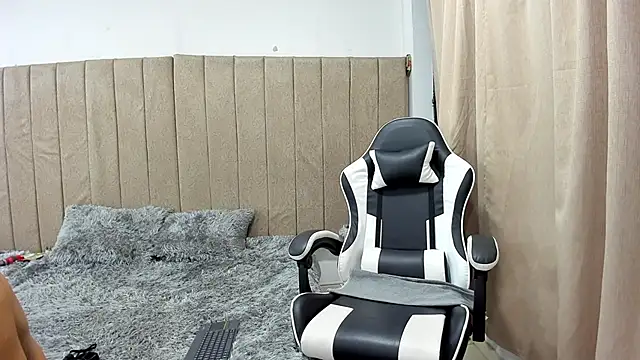 pipe hot04 online show from April 2026 03:12:01 AM