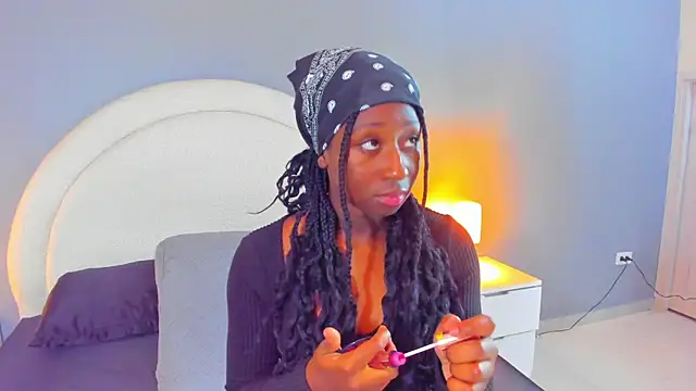 zoepinkett online show from February 2026 03:40:01 AM