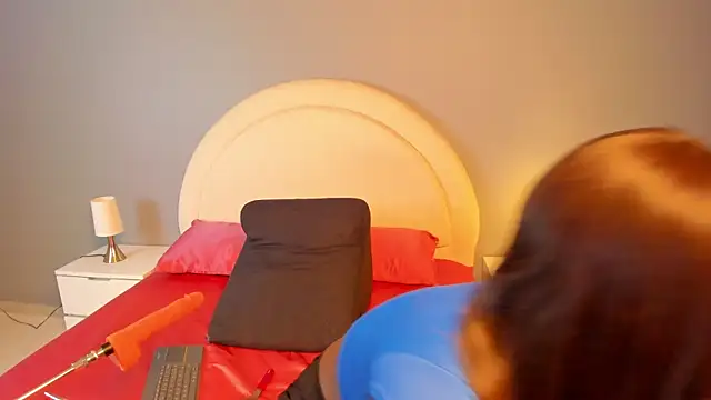 zoepinkett online show from April 2026 04:04:01 AM