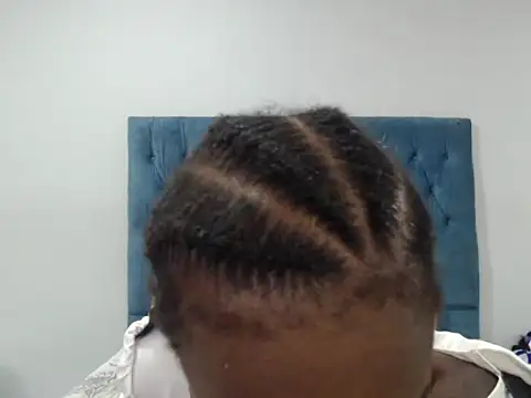 Snapshot of CooperHott chatting on February 2026 10:16:01 AM CooperHott online show from February 2026 10:16:01 AM