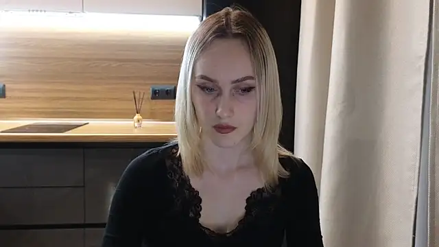 Bella Villen online show from April 2026 04:59:02 PM