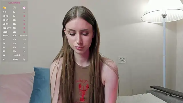 Snapshot of EllieRough chatting on April 2026 04:26:02 PM EllieRough online show from April 2026 04:26:02 PM