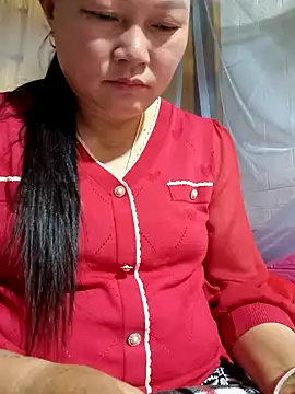 Snapshot of phay79 chatting on May 2026 01:41:01 PM phay79 online show from May 2026 01:41:01 PM