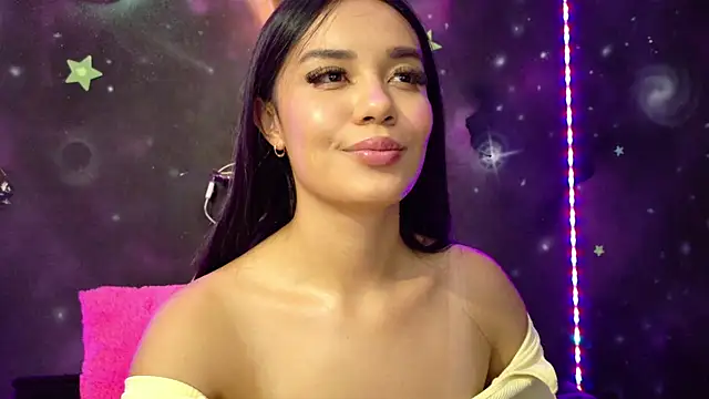 Snapshot of ValentinaRojass_ chatting on May 2026 06:25:02 PM ValentinaRojass online show from May 2026 06:25:02 PM