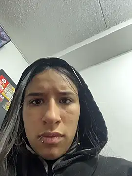 Snapshot of LilyRossi_ chatting on June 2026 11:38:02 AM LilyRossi online show from June 2026 11:38:02 AM