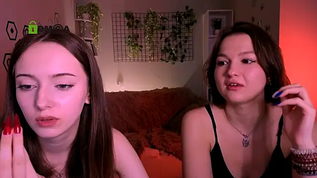 chloe ley online show from May 2026 07:09:02 PM