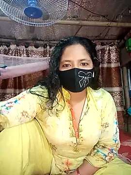 Snapshot of Nishit_pari-03 chatting on April 2026 07:11:01 PM Nishit pari-03 online show from April 2026 07:11:01 PM