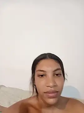 Snapshot of ginevere_20 chatting on June 2026 08:12:02 PM ginevere 20 online show from June 2026 08:12:02 PM