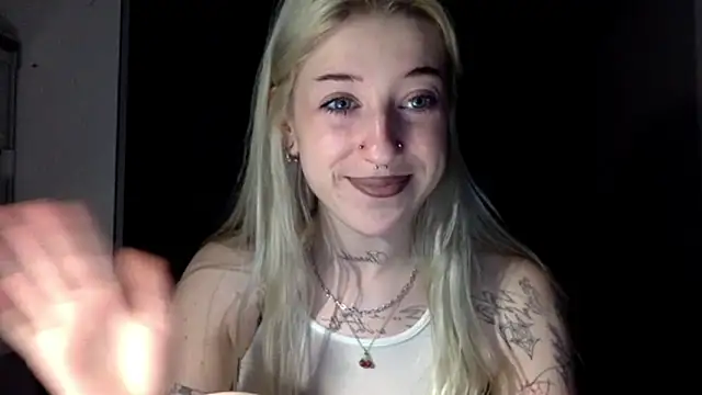 EmmyWet online show from March 2026 08:14:01 PM