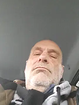 Snapshot of lui8181 chatting on March 2026 05:57:02 PM lui8181 online show from March 2026 05:57:02 PM