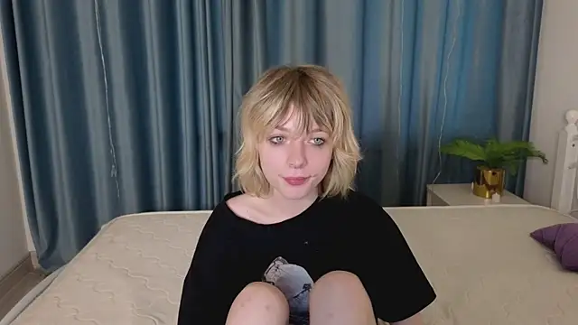MollySally online show from May 2026 04:06:01 AM