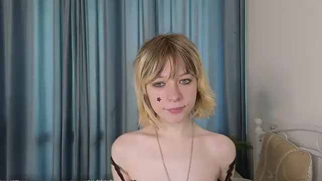 MollySally online show from May 2026 04:18:02 AM