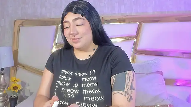 Alessia Walkeer online show from April 2026 04:52:02 AM