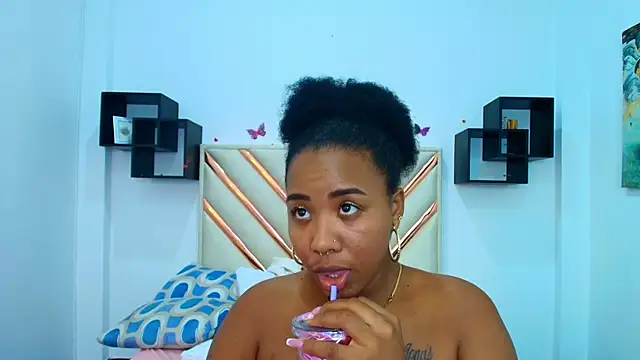 Pamela Cortezz online show from April 2026 07:45:01 AM